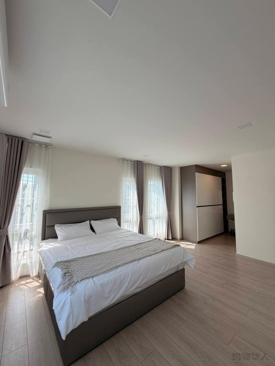 Villaggio 3 Srinakarin - Bangna