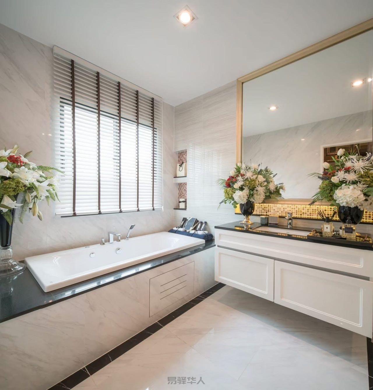 The Grand Lux Bangna-Suanluang